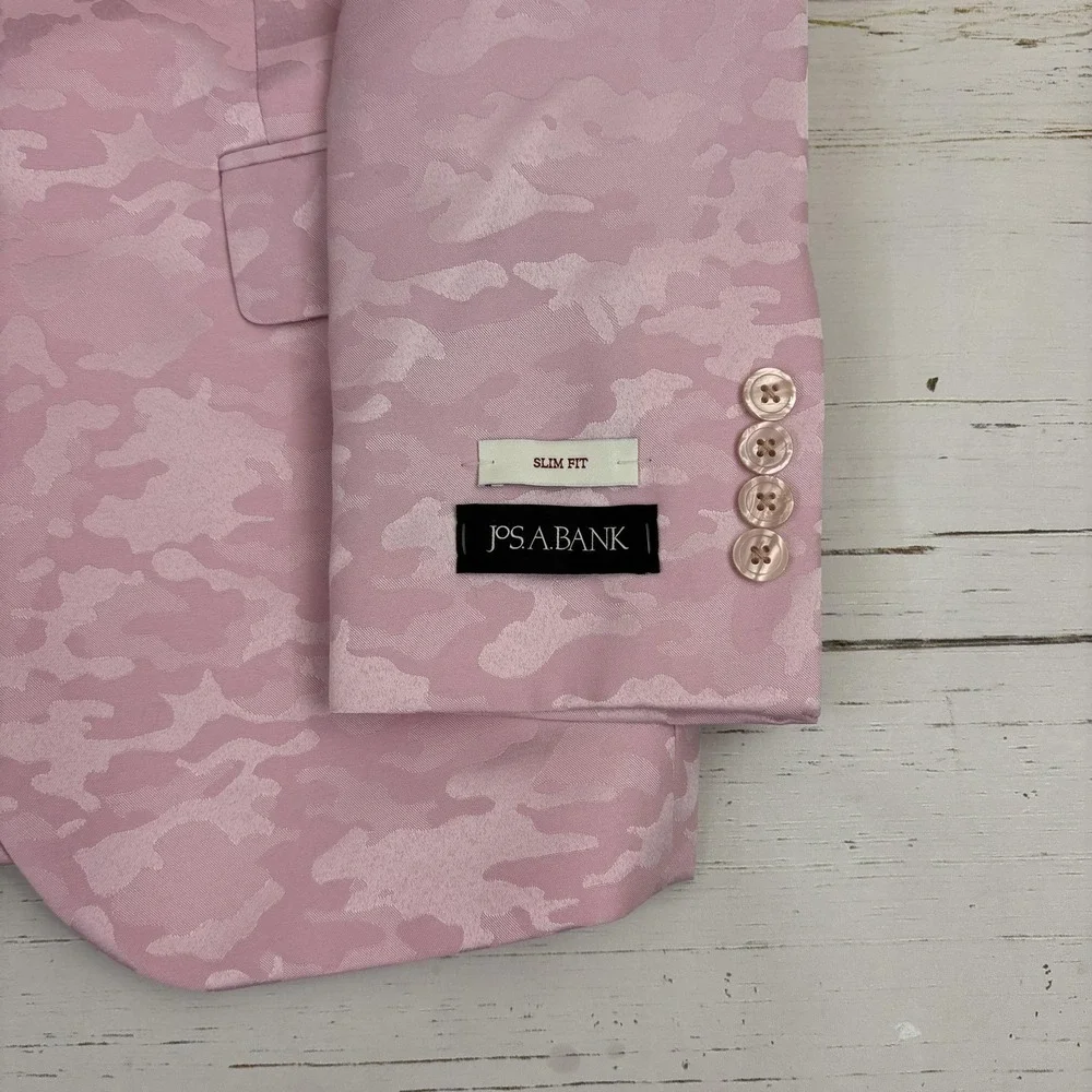 Jos A Bank Tuxedo Dinner Jacket Mens 38S Pink Camouflage Slim Fit